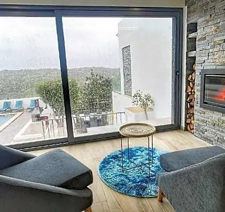 New, Nature View - Albufeira, Private Pool ホテル *